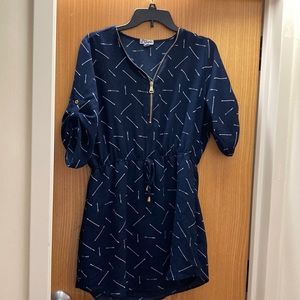 3/4 Sleeve Arrow Dress with Zipper